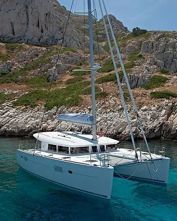 Bateau-hôtel Boat In Mahon Mao